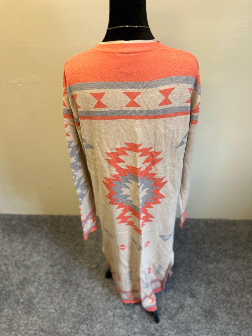 Open-Front Aztec Long Cardigan Sweater - Coral & Beige - Picture 4 of 7